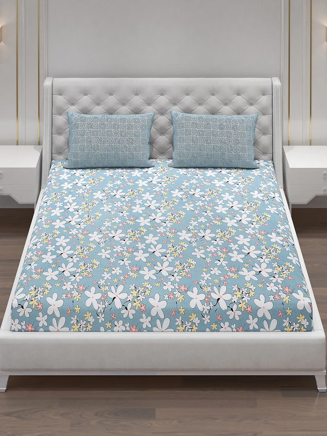 120 GSM  Polyester Double Bed Bedsheet with 2 Pillow Covers