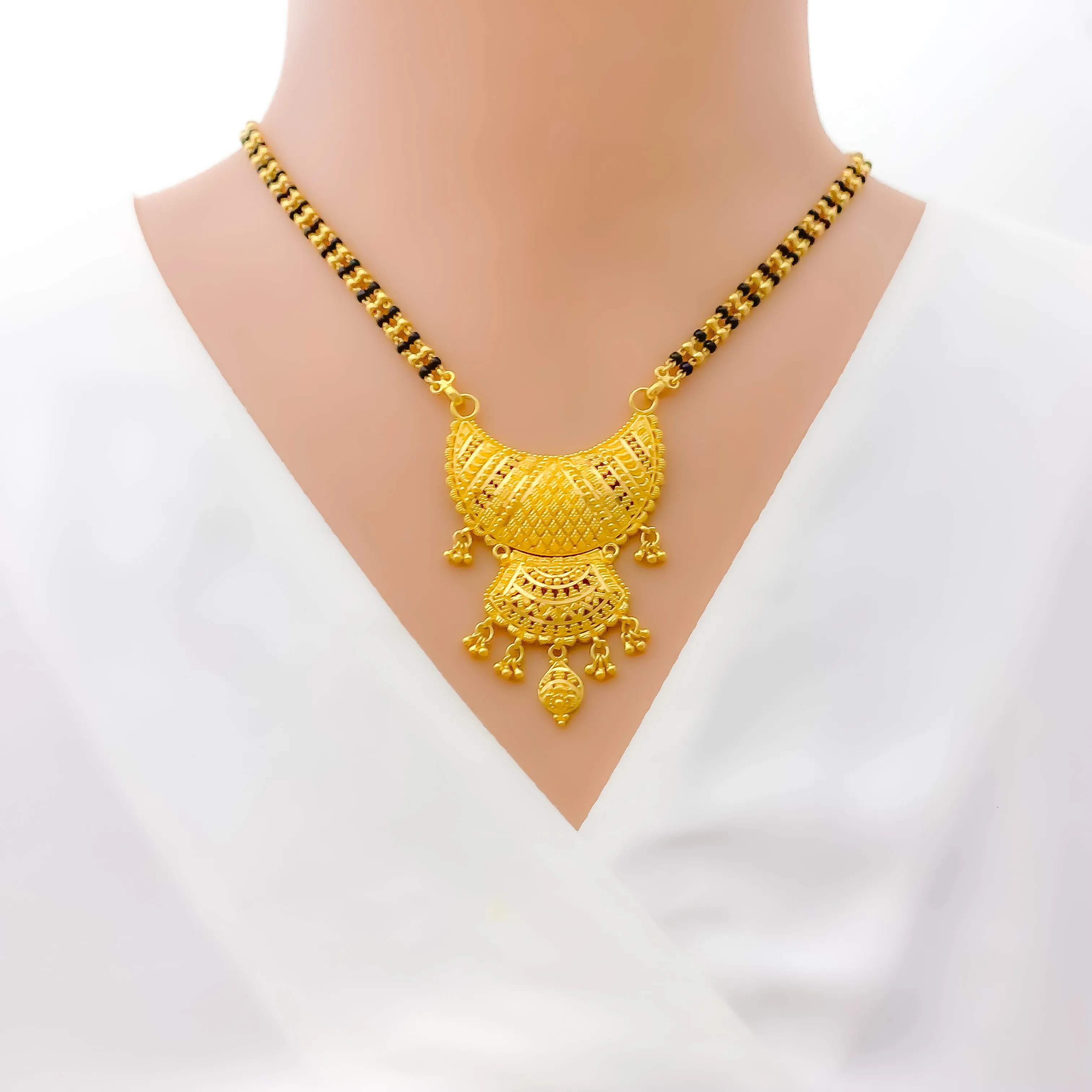 Alternating Striped Chand 22k Gold Mangal Sutra