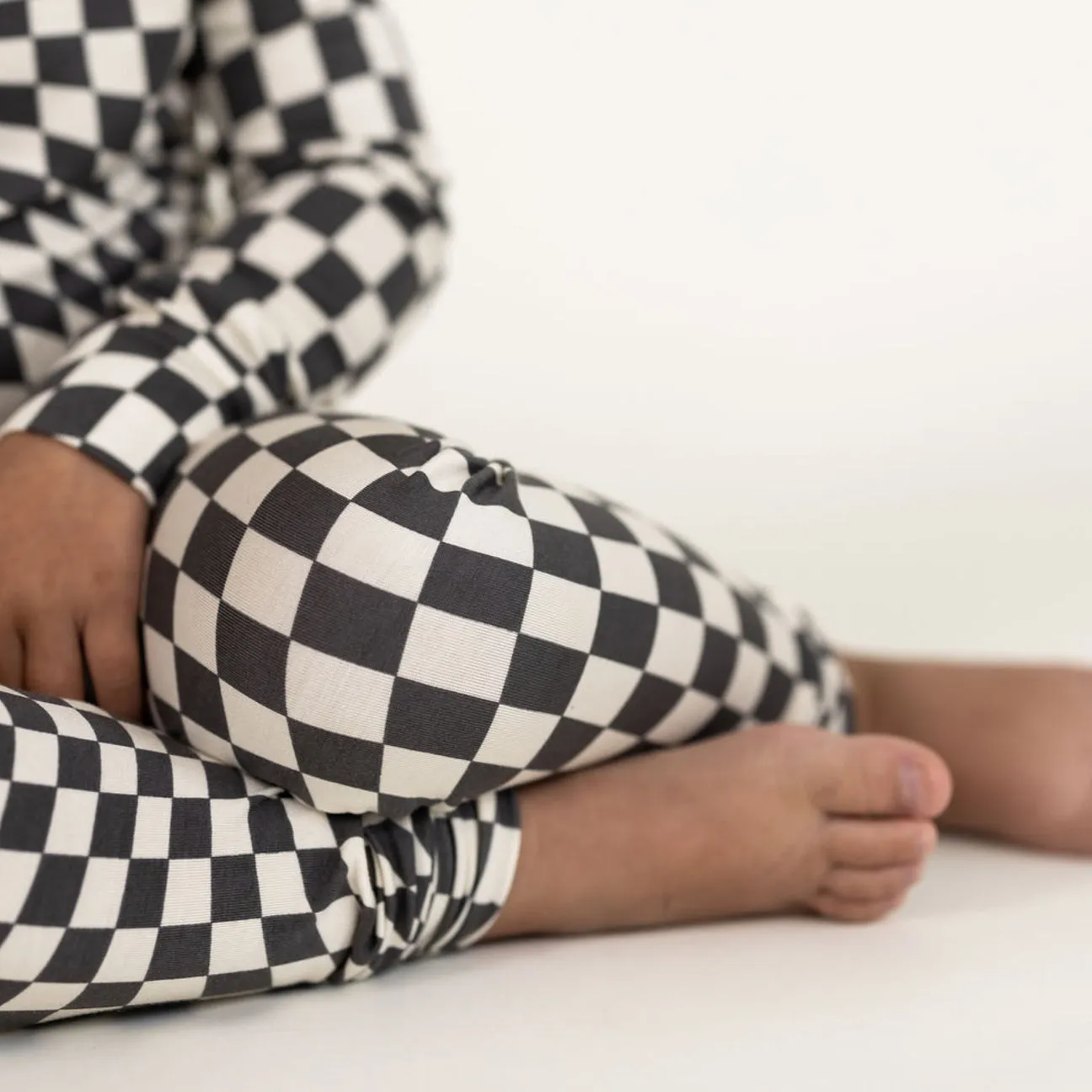 B&W Wavy Checker | Bamboo Two Piece Set