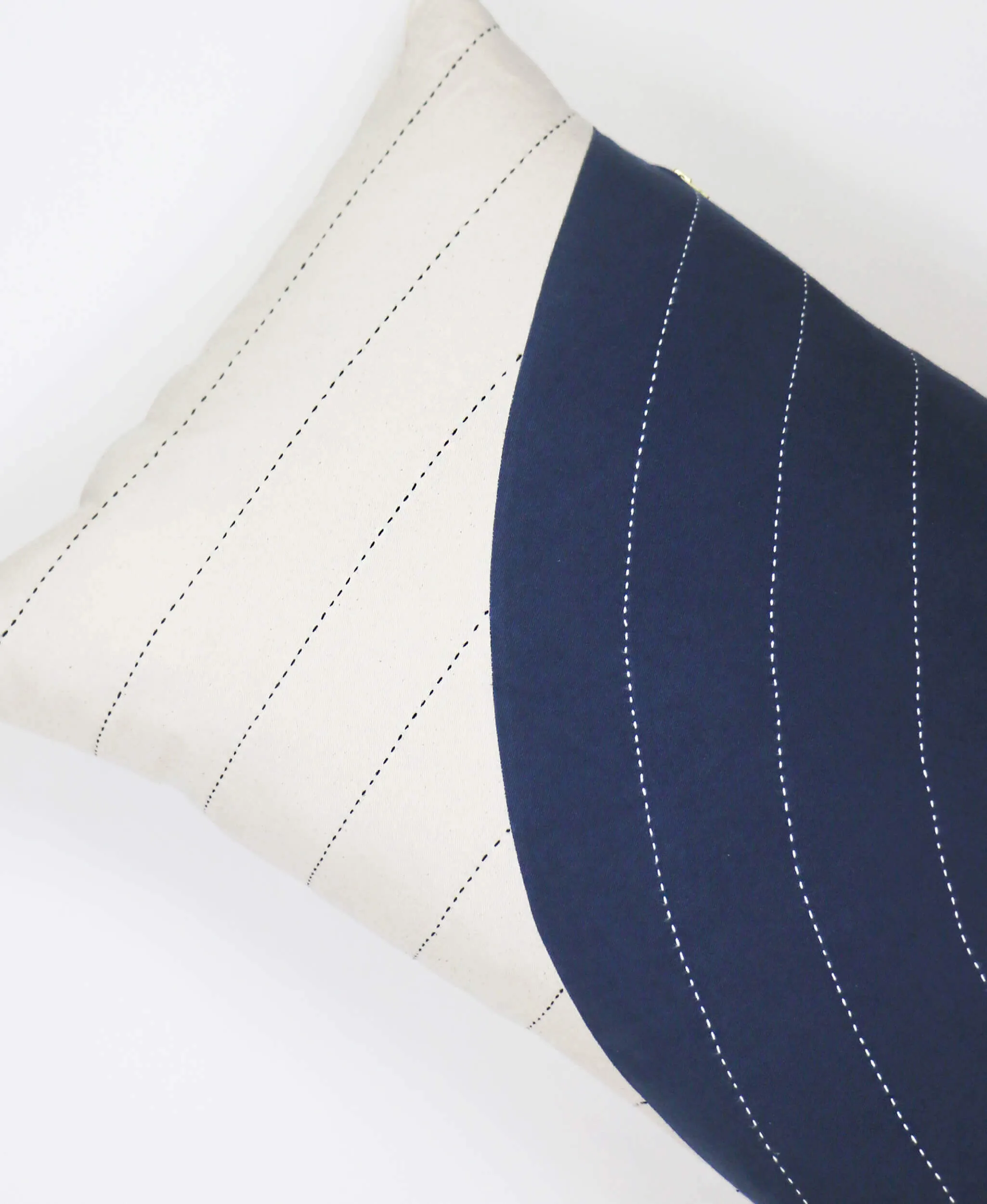 Curve Lumbar Pillow