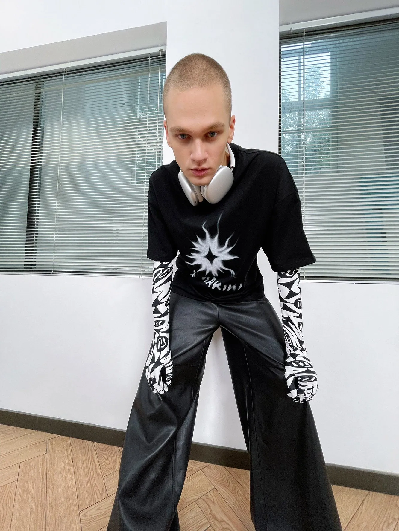 Diffuse Tetraptera virus printed T-shirt