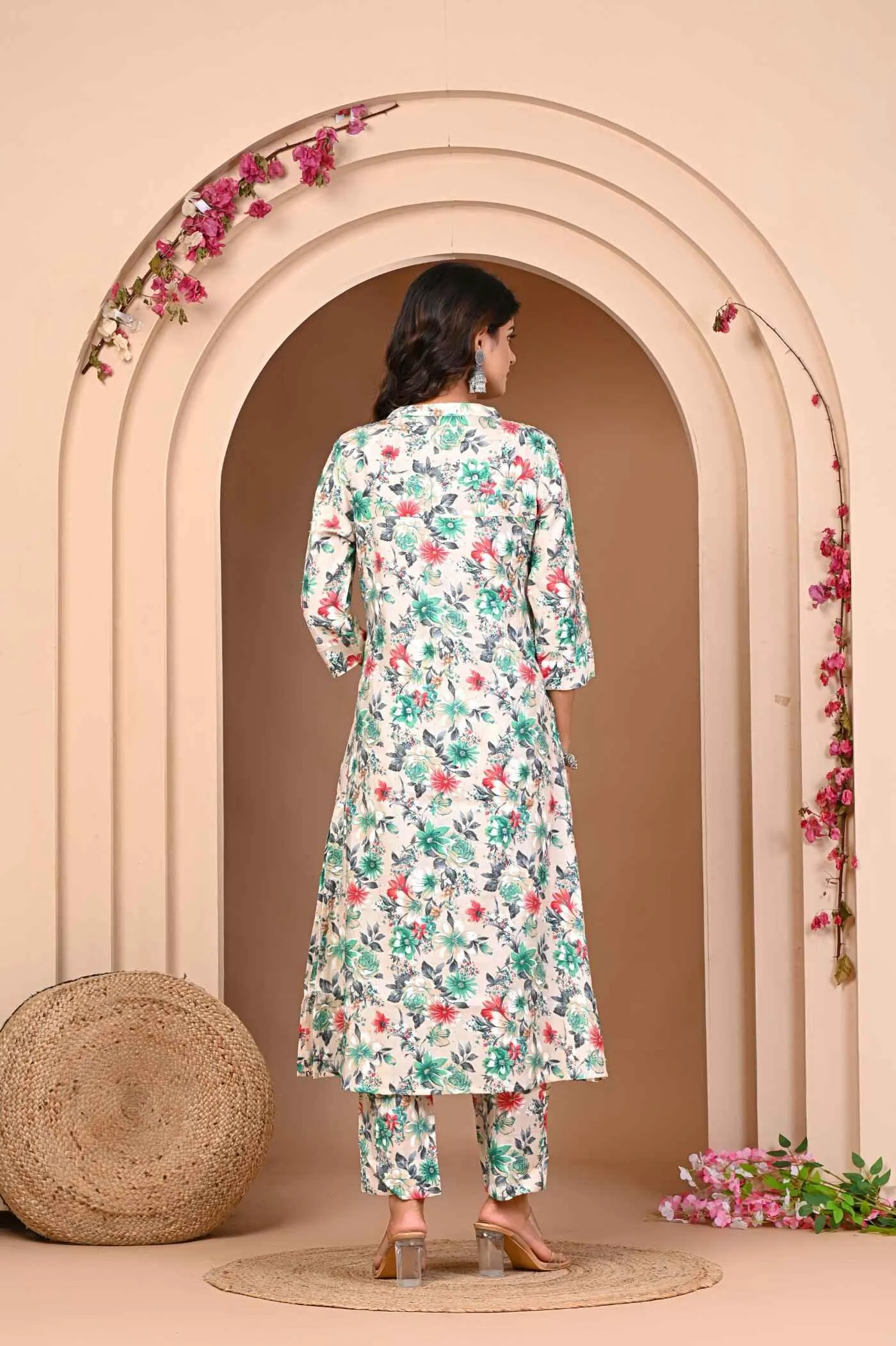 Green Flower Print Kurta and Pant Set