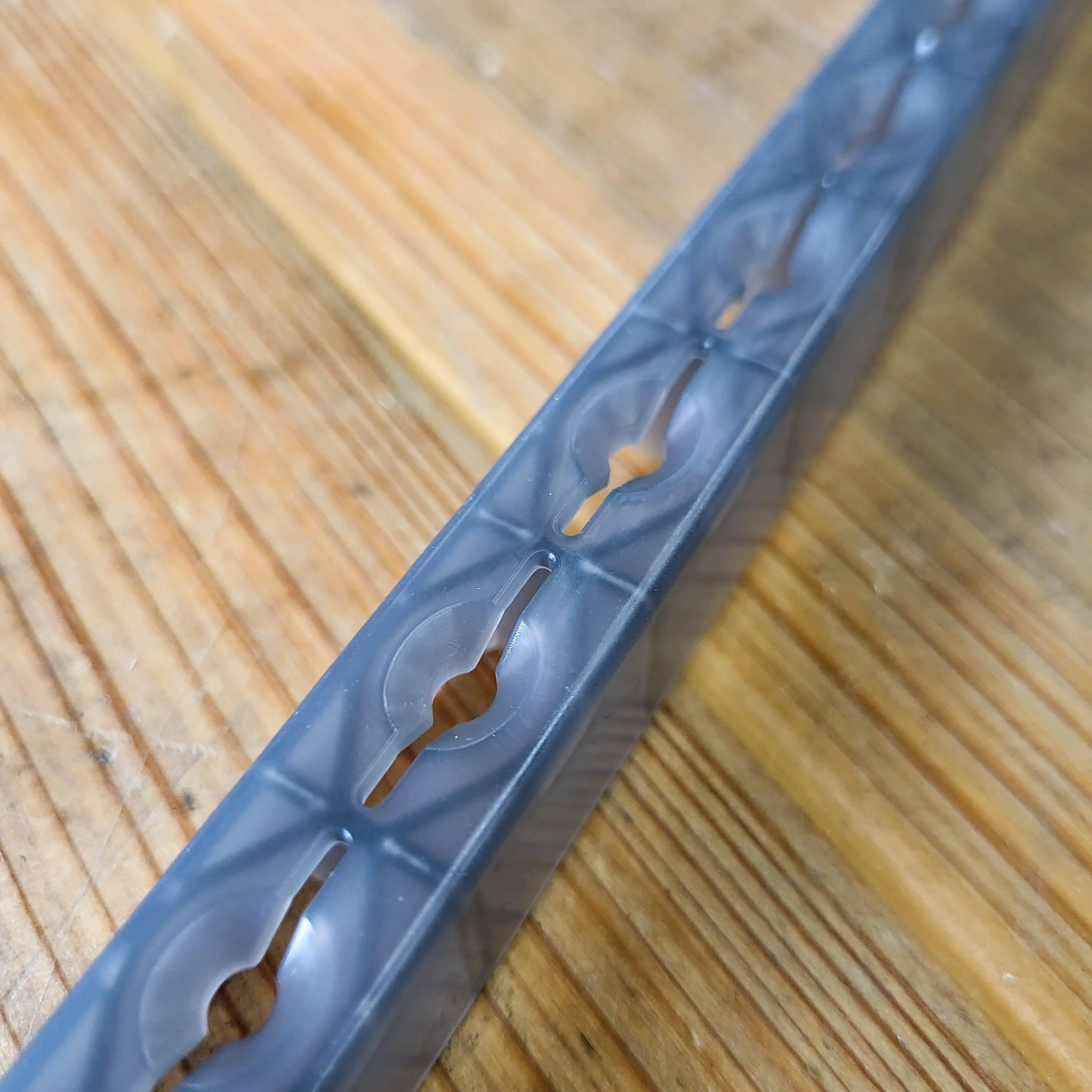 JZBZ Queen Cell Bar