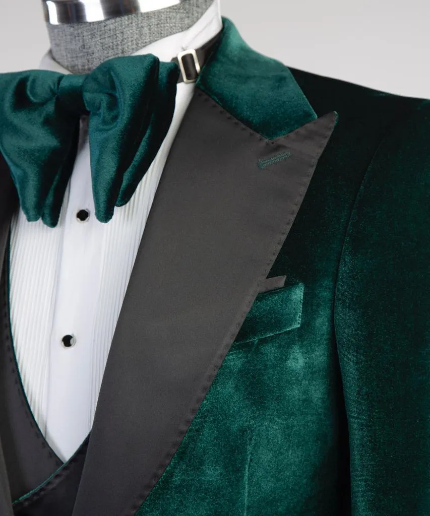 Men's Classic Velvet Tuxedo