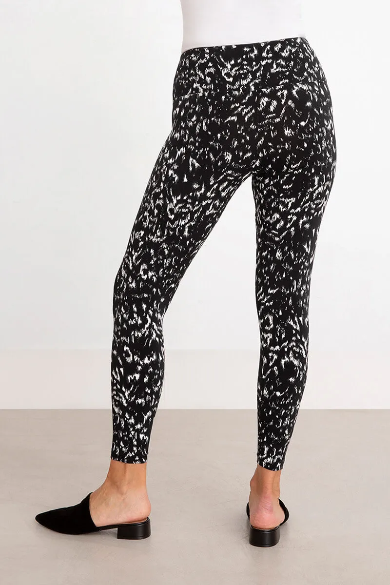 Nu Yoke Legging | Animal Black